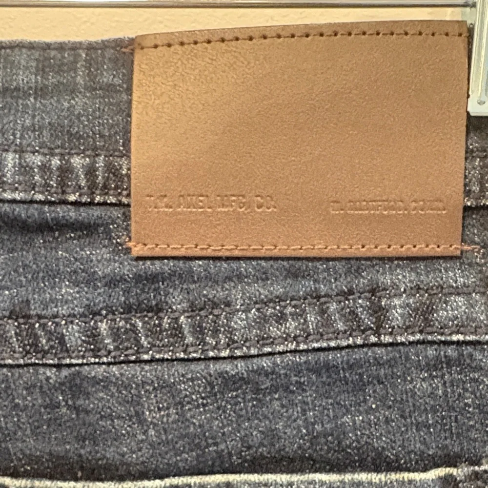 NWOT Men's Dark Blue Straight Jeans